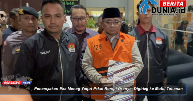 Penampakan Eks Menag Yaqut Pakai Rompi Oranye, Digiring ke Mobil Tahanan